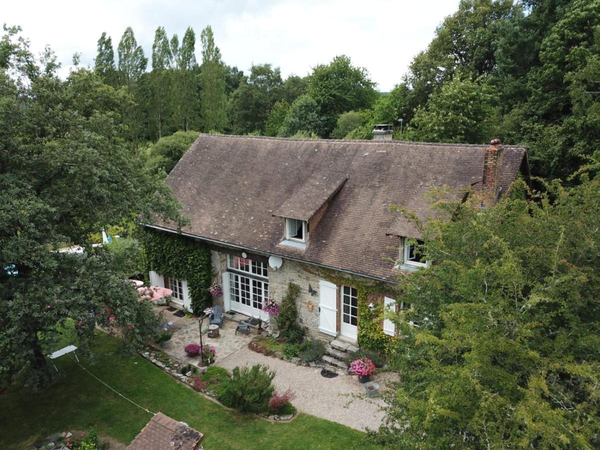 B&B Buddleja Saint-Hilaire-les-Places Dış mekan fotoğraf